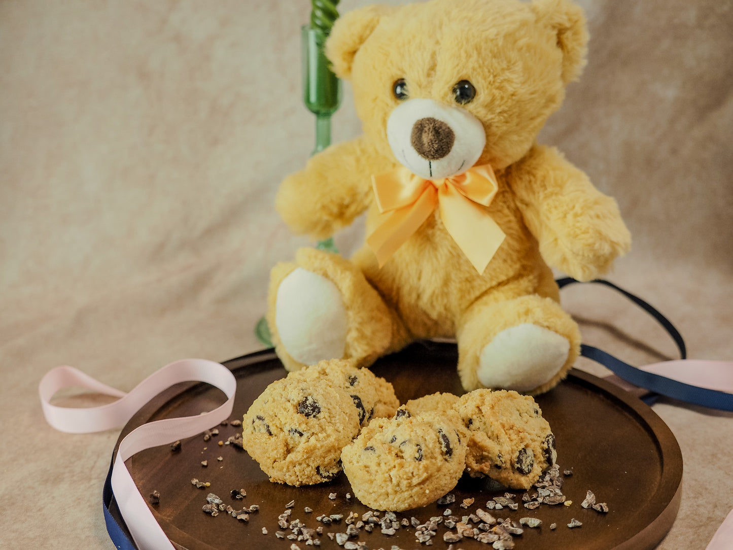 S Combo Gift Box β Cookies & Cuddles (#200)