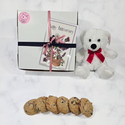 S Combo Gift Box – Cookies & Cuddles (#200)