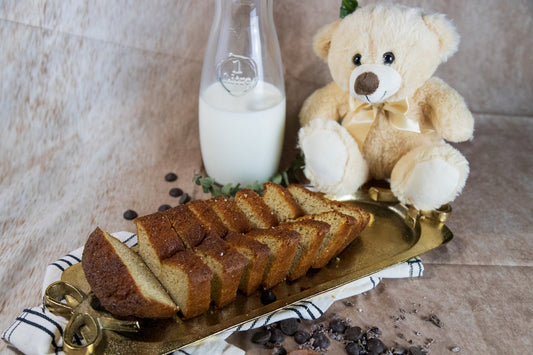 S Combo Gift Box – Cake & Cuddles (#201)