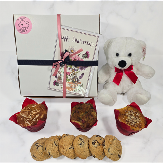 M Combo Gift Box – Muffins, Cookies & Cuddles (#204)
